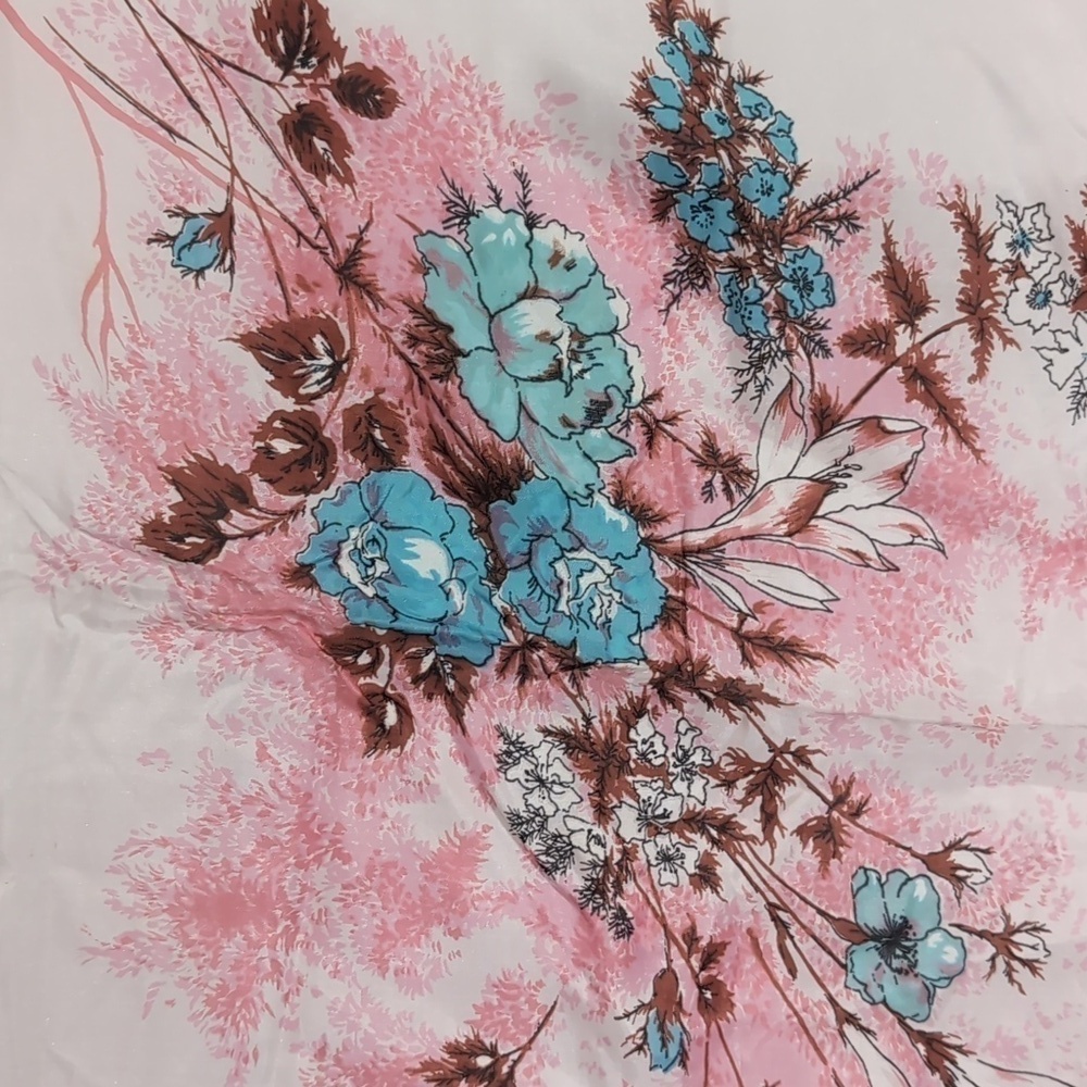 Vintage Momme Rayon Silk White Floral Square Scarf Hanky - Picture 2 of 4